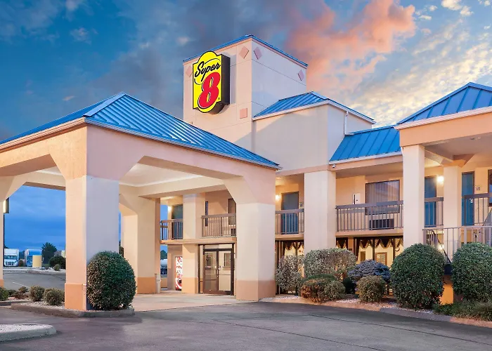 Super 8 By Wyndham Bulls Gap Greeneville Area